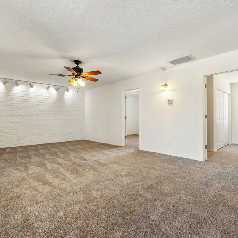 Gironde Toitures Renovation Toiture Sur Bazas Tapisserie 1